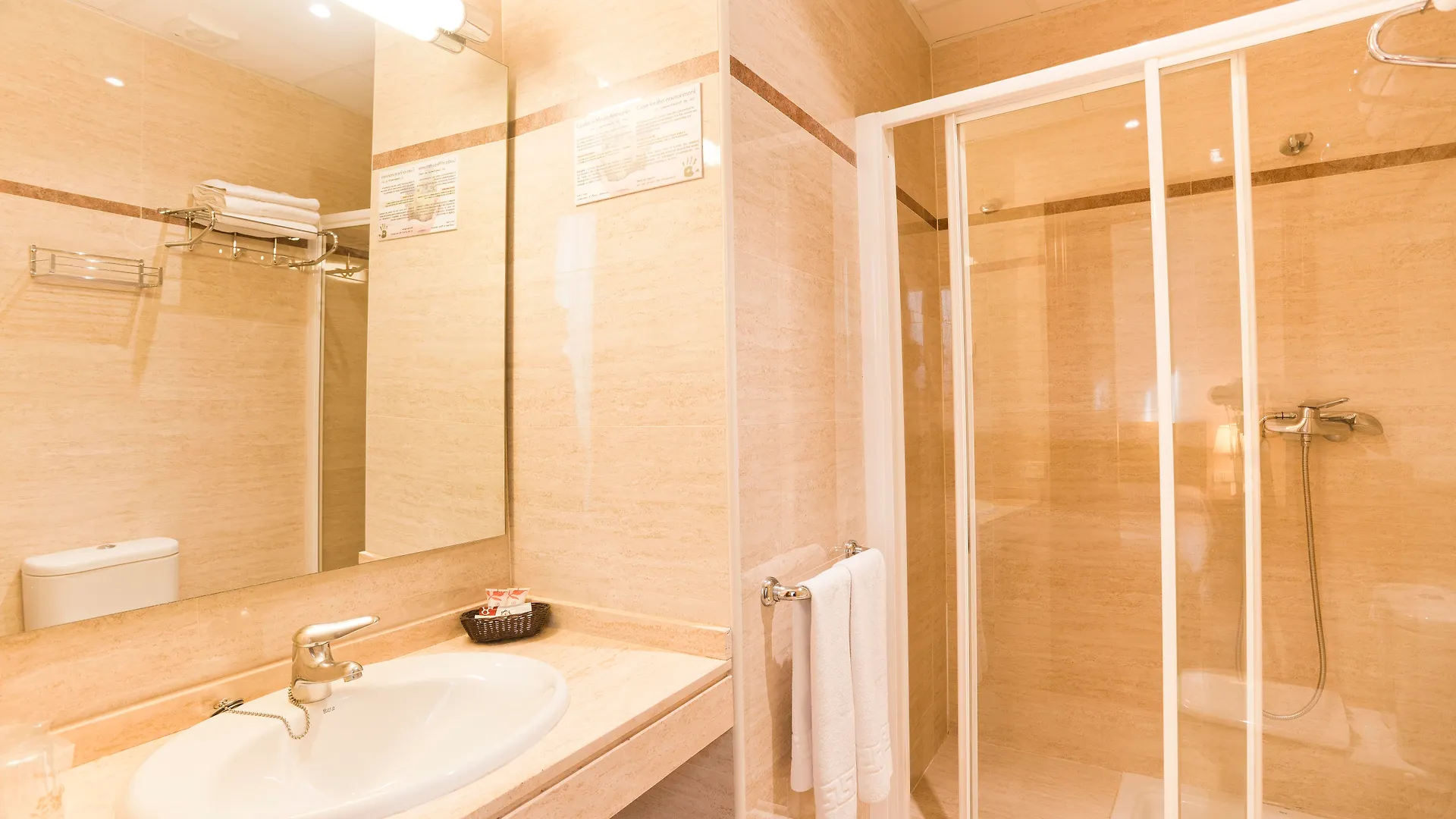 **  Hotel Granada Centro Hiszpania