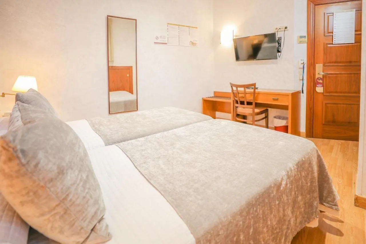 **  Hotel Granada Centro Hiszpania