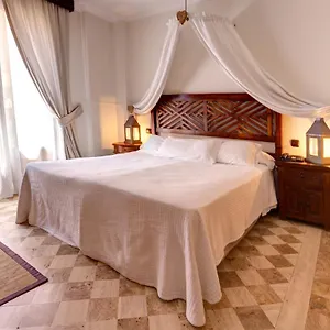 Boutique Reina Mora ** Гранада
